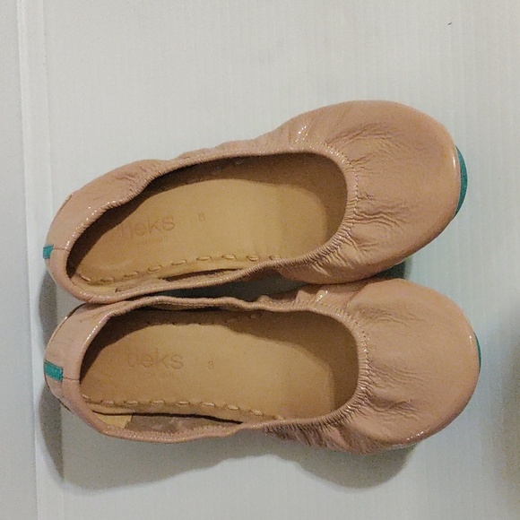 Tieks Biscotti Patent Leather Ballet Flats Size 8 - Picture 1 of 12